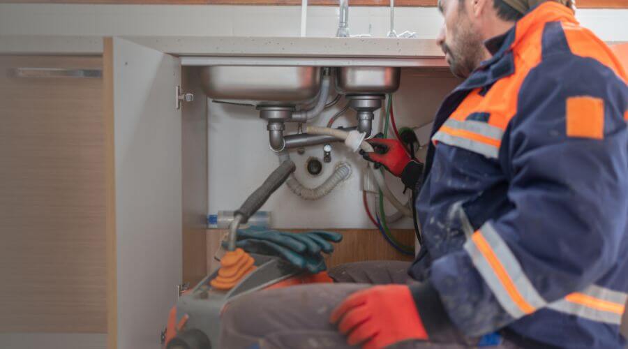 Commercial Slab Leak Plumbing in Calumet, IA